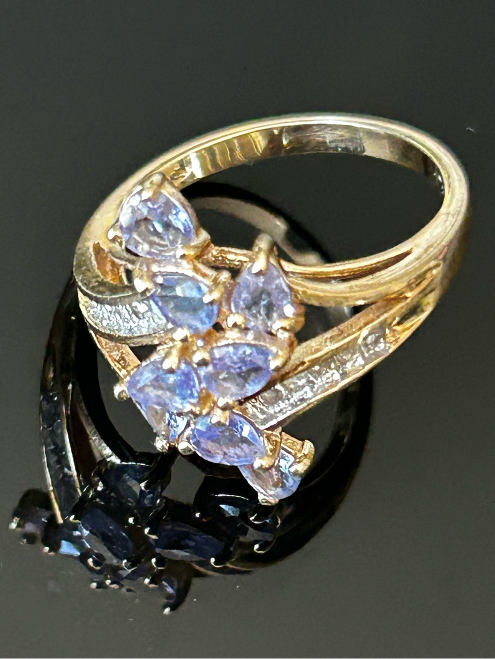 Vintage 10KP Gold Tanzanite & Diamond Cluster Bypass Ring Size 6.75